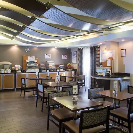 Holiday Inn Express & Suites - Oxford By Ihg Εξωτερικό φωτογραφία