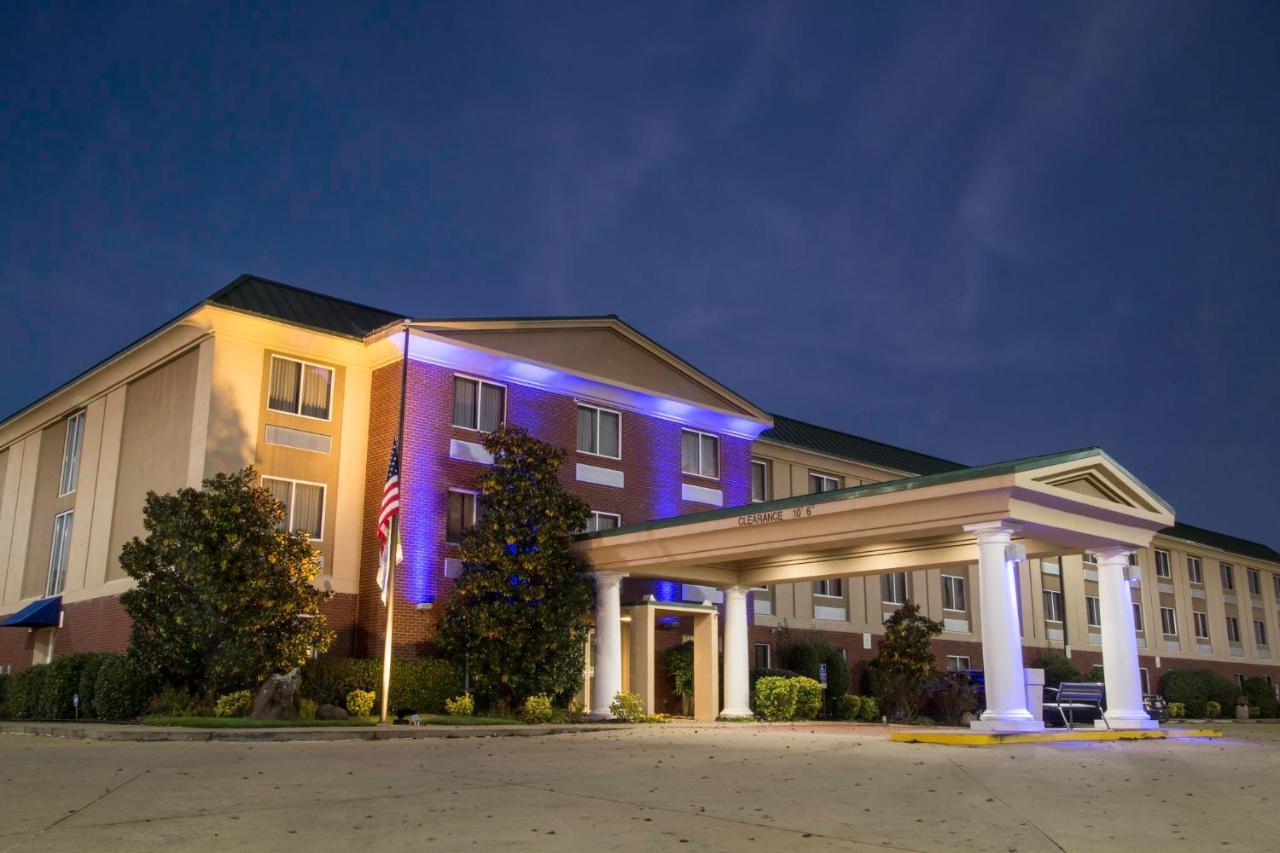 Holiday Inn Express & Suites - Oxford By Ihg Εξωτερικό φωτογραφία