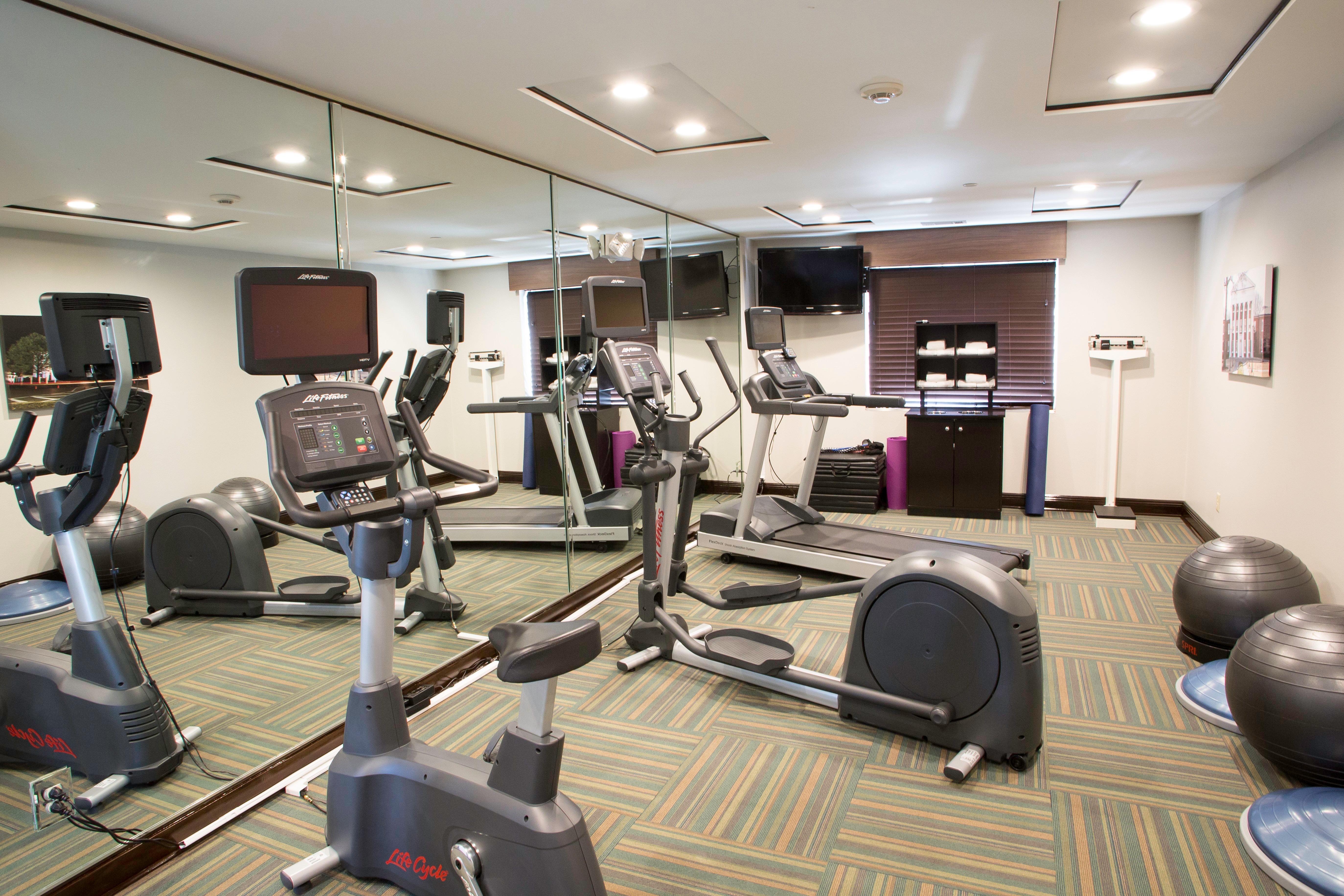 Holiday Inn Express & Suites - Oxford By Ihg Εξωτερικό φωτογραφία