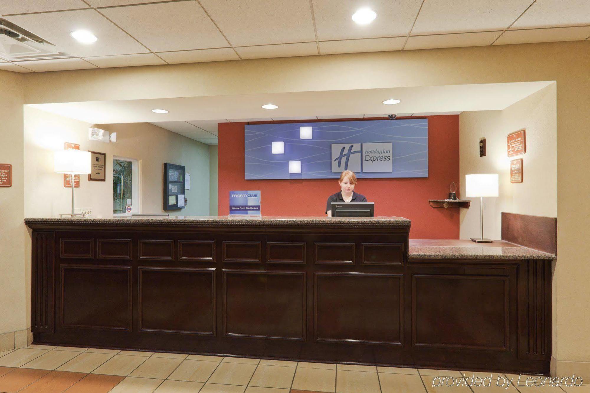 Holiday Inn Express & Suites - Oxford By Ihg Εσωτερικό φωτογραφία
